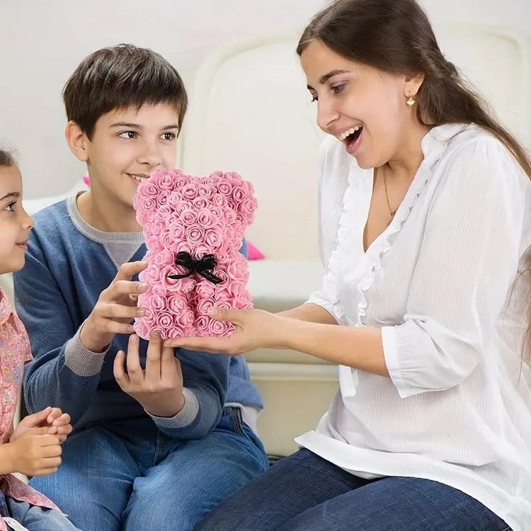 Valentine's Rose Bear Gift – Red Artificial Flower Bear for Wife, Girlfriend & Romantic Occasions