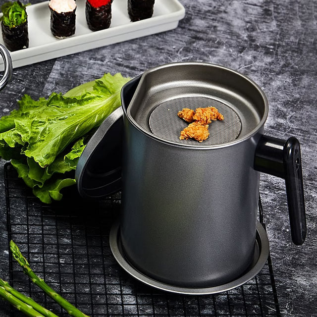 Bacon Grease Container with Fine Mesh Strainer